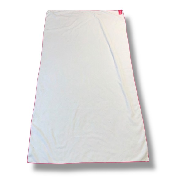 Lilly Pulitzer Yoga Towel Microfiber Quick Dry Large Pink Blue Floral - Picture 5 of 5